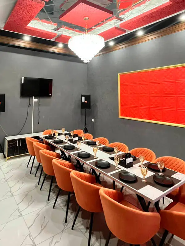 Ресторан Миллион в здание, помещение Сарыагаш Ресторан Миллион в здание, помещение Сарыагаш